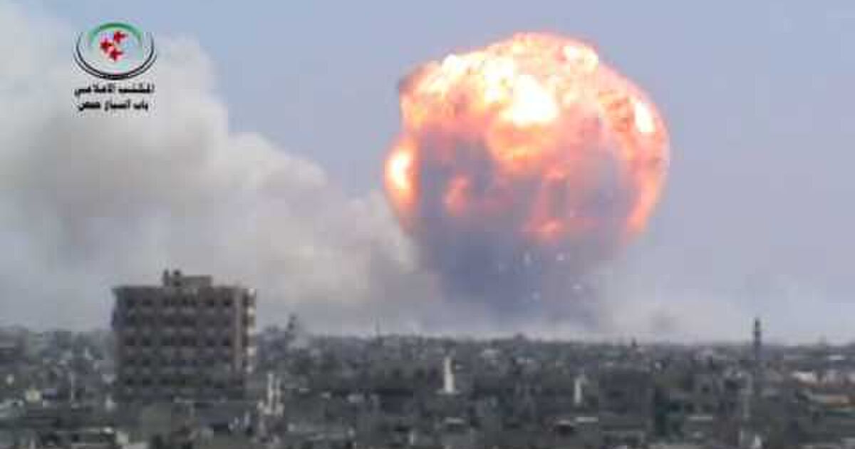シリアで大規模な爆発 キノコ雲が発生 放射脳 これは核爆発だ Togetter