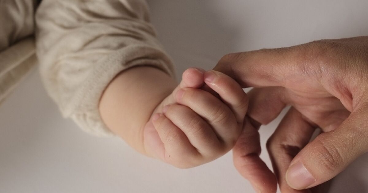 不用意にやっていませんか 妊婦さんのお腹を撫でることの問題性 トゥギャッチ