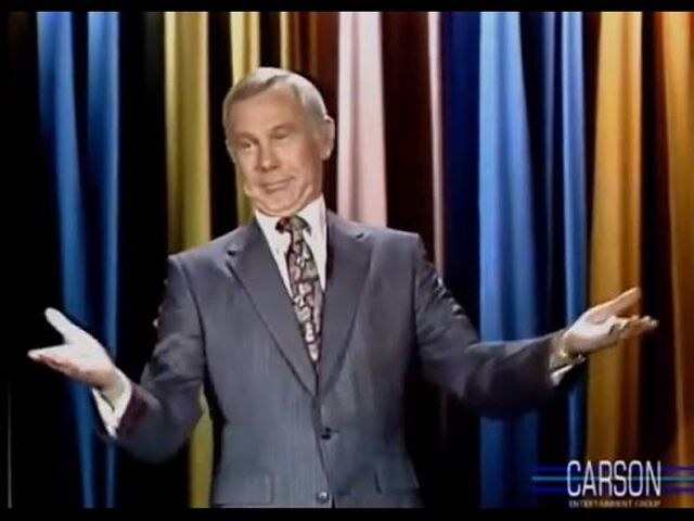 おコンバンハ 映画 シャイニング はソフト化の時期によって訳が違ってて あの有名なシーンも大分ニュアンスが違っている お客様だよ Togetter