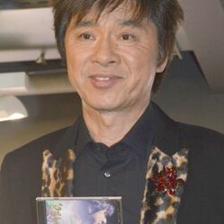 西城秀樹還暦パーティーでバーモントカレー“還暦バージョン”配布 西城秀樹還暦パーティーでバーモントカレー“還暦バージョン”配布