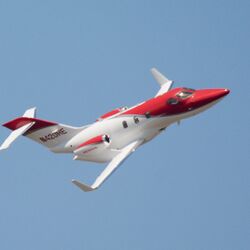 ホンダジェット は ウルトラマン 科学特捜隊のジェットビートルに似ている Togetter