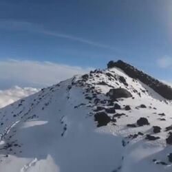 顔 富士山滑落のニコ生主 Tedzu が自撮り公開していた 直腸がんを患い司法試験予備試験落ちる まとめダネ