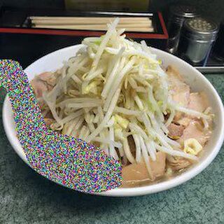 Aiの技術でラーメン二郎からレンゲだけ消したが 完璧な二郎が出現した あまりにも自然すぎて悪用を思いついてしまう Togetter