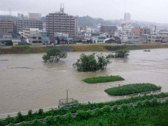 台風１５号急接近 氾濫する天白川写真まとめ Togetter