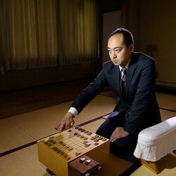 名シーン動画あり ヅラ芸で人気の佐藤紳哉六段 祝結婚 将棋 Togetter