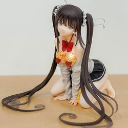 ネイティブより美少女フィギュアの穴山芽衣が届く - Togetter [トゥギャッター]