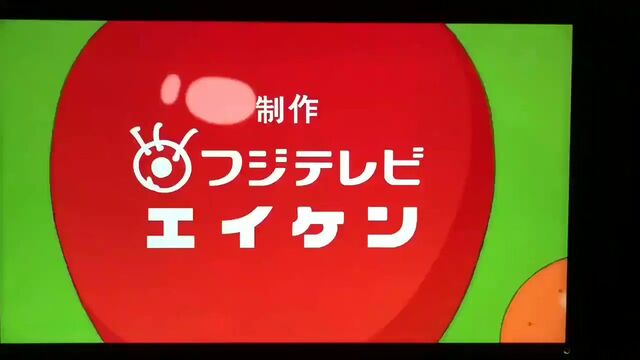 最近 サザエさんのオープニングで タマ が フライング する現象がランダムで挿入されているらしい 全然気がつかなかった Togetter