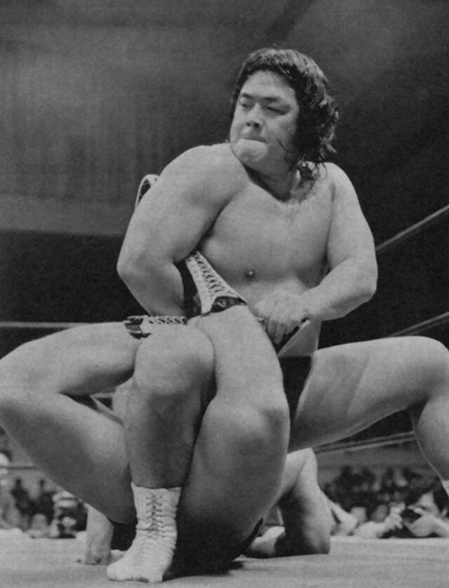さらばサソリ固め 長州力さん引退試合 最後も藤波さん相手に 記事に 今日はパワーホール聞きながら寝ます いやいやリキラリアットでしょ など感想ツイート Togetter