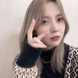 小島凪紗 まとめ - posfie